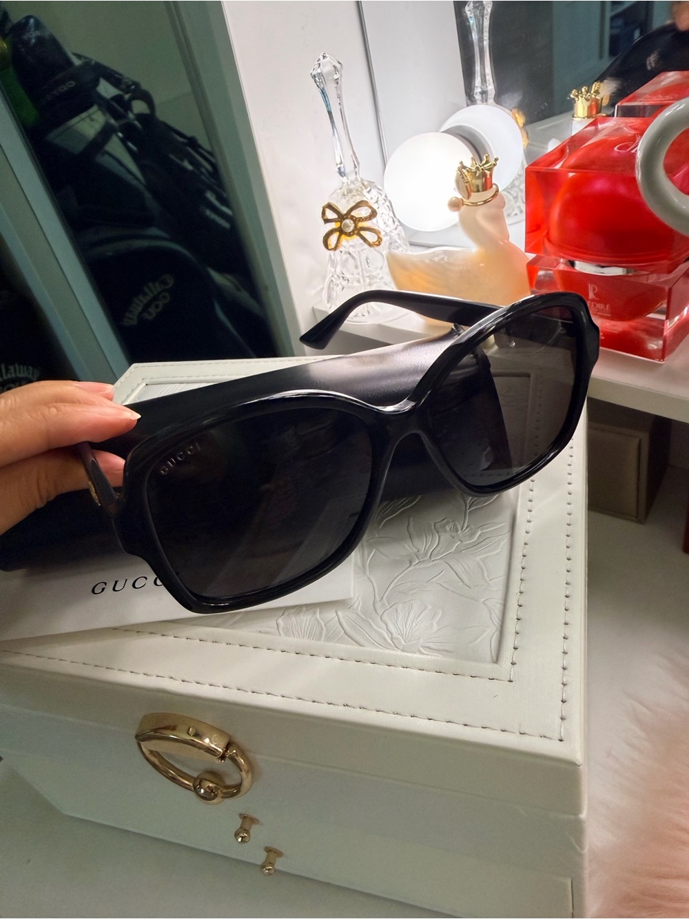 New Gucci Women's Black Oversized Sunglasses